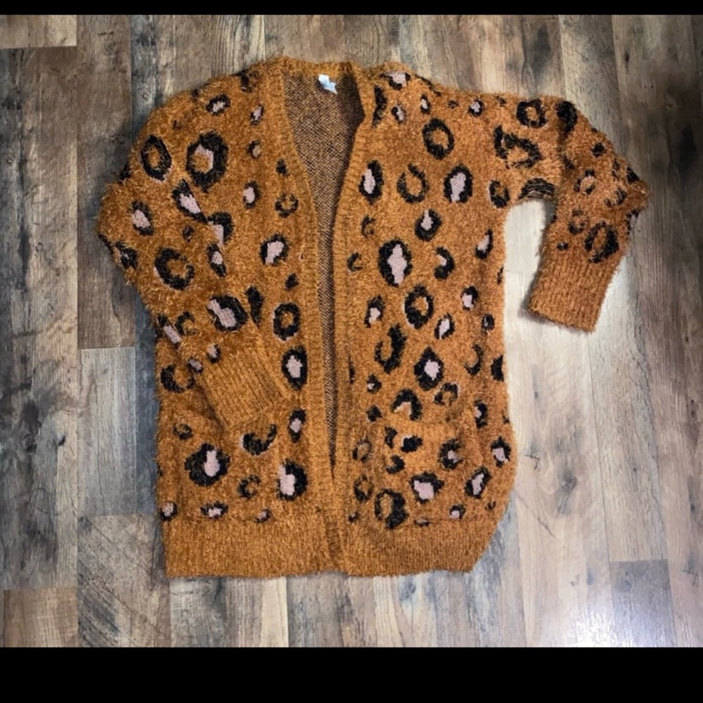 Cheetah print cardigan - Picture 2 of 5